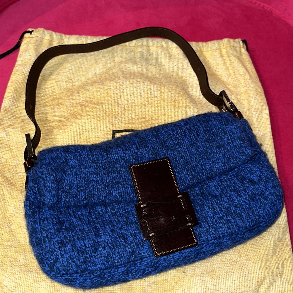 Fendi blue wool and leather lined baguette pochette shoulder purse RARE - Picture 2 of 16